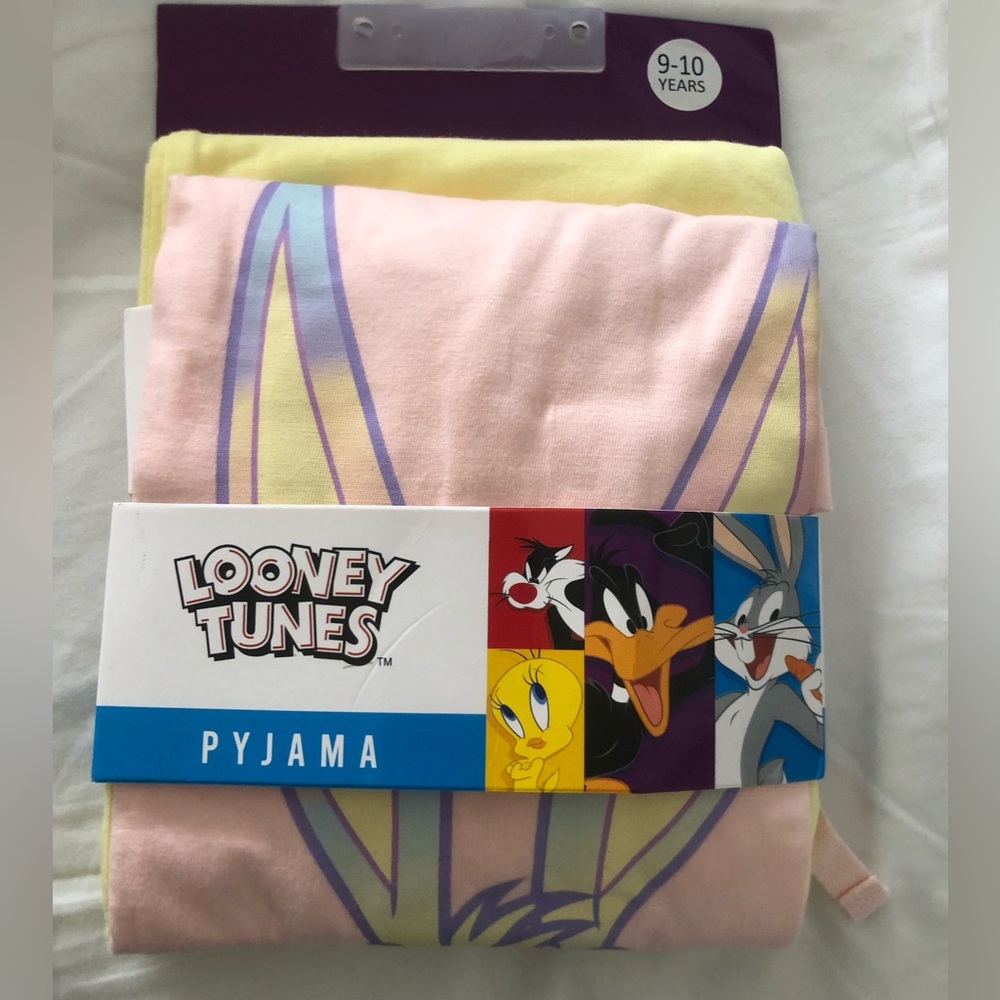 Looney tunes kids pajama set